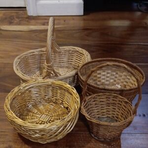 Rustic Woven Basket Set - Brown